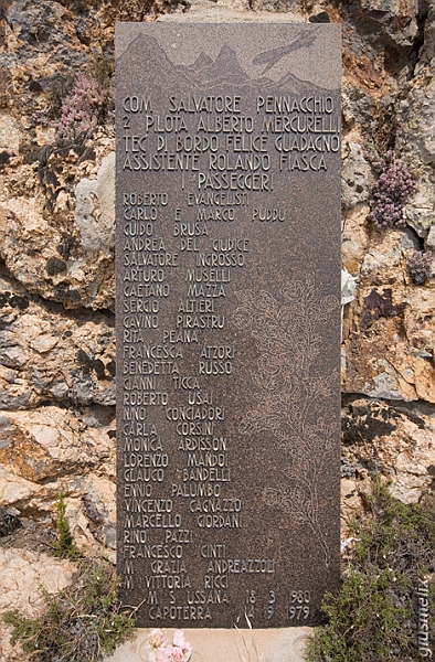 Lapide (40D_7293_1rid).jpg